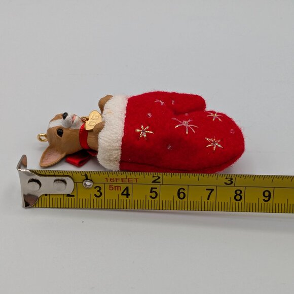 Hallmark Keepsake Puppy Love Christmas Tree Ornament 2006, 16th in Series - Picture 10 of 10